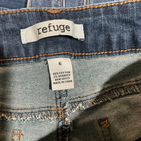 🌷 Refuge Blue Distressed Denim Skinny Jeans - 6/28 - Picture 3 of 3